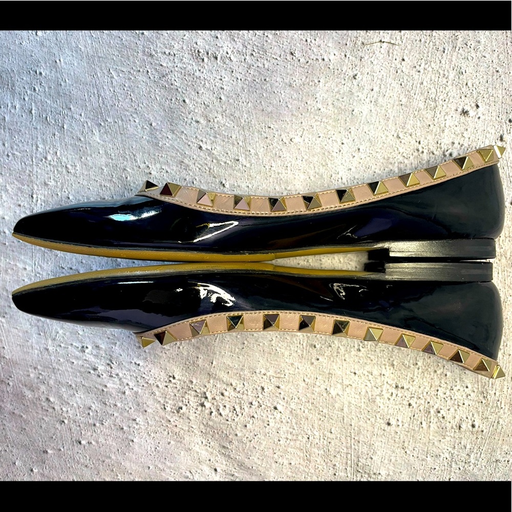 Valentino Garavani Rockstud Flats (6) - Picture 2 of 4
